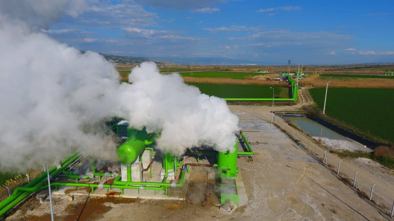 GeoSmart Decision Support System (DSS): Sustainable Development for Geothermal Energy
